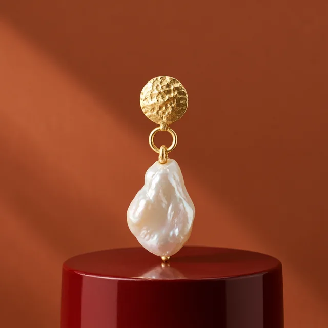 Pinterest Oxblood Pedestal — ImgKick test output